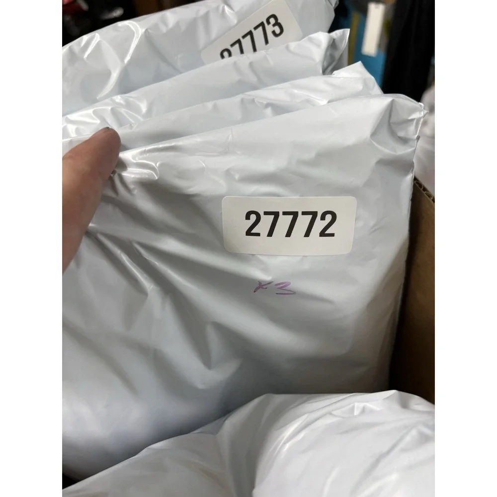 Abercrombie & Fitch favorably customers